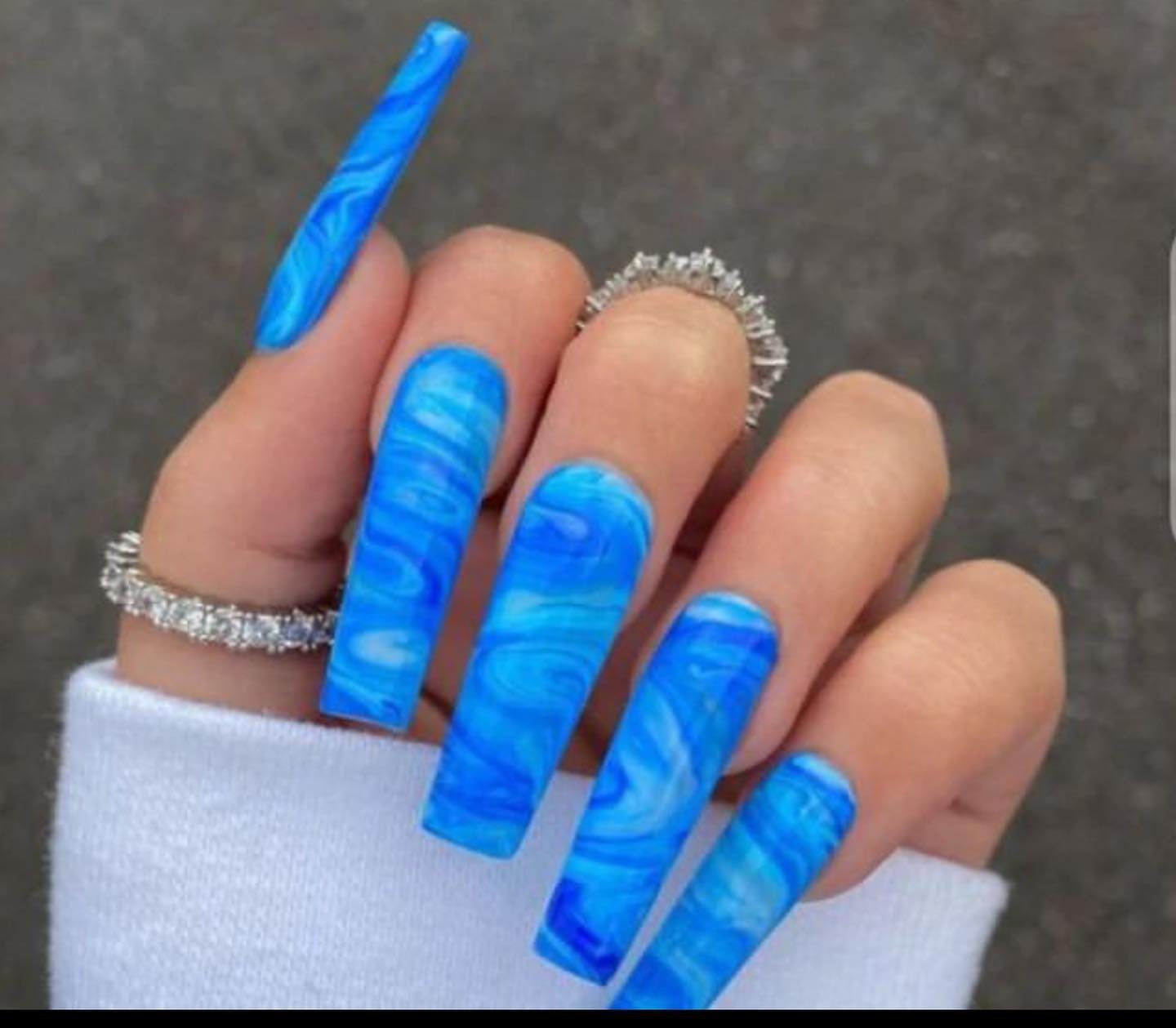 Urban Nails